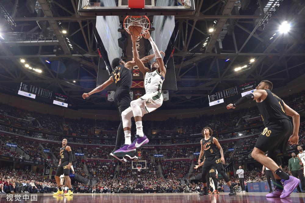 坚守党纪 坚守党纪