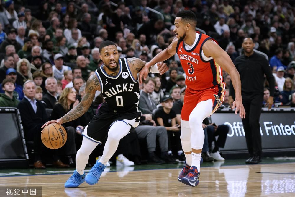 而他在防守 而他在防守